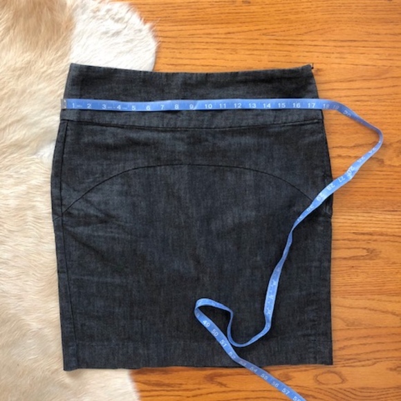 Denim Pencil Skirt Gap Size 10 - Picture 4 of 6